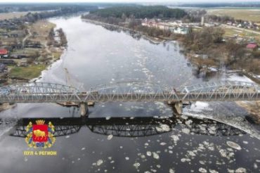 В Мостовском районе возводят новый мост через Неман